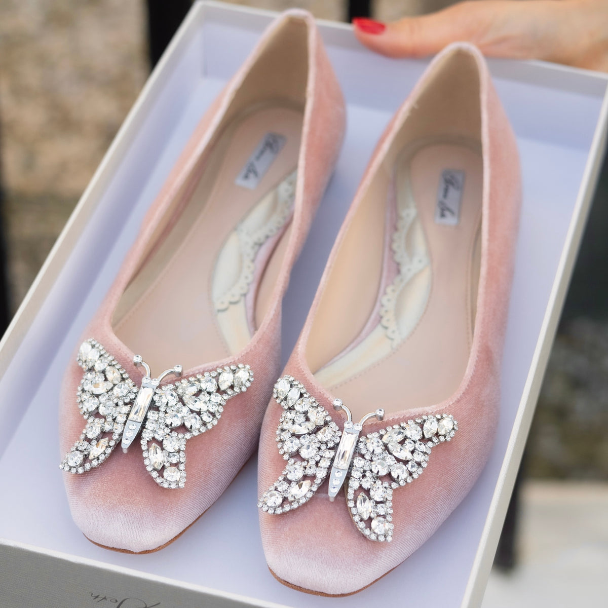 Aruna Seth - Ivory Satin Carrie Butterfly Flats Sz 10