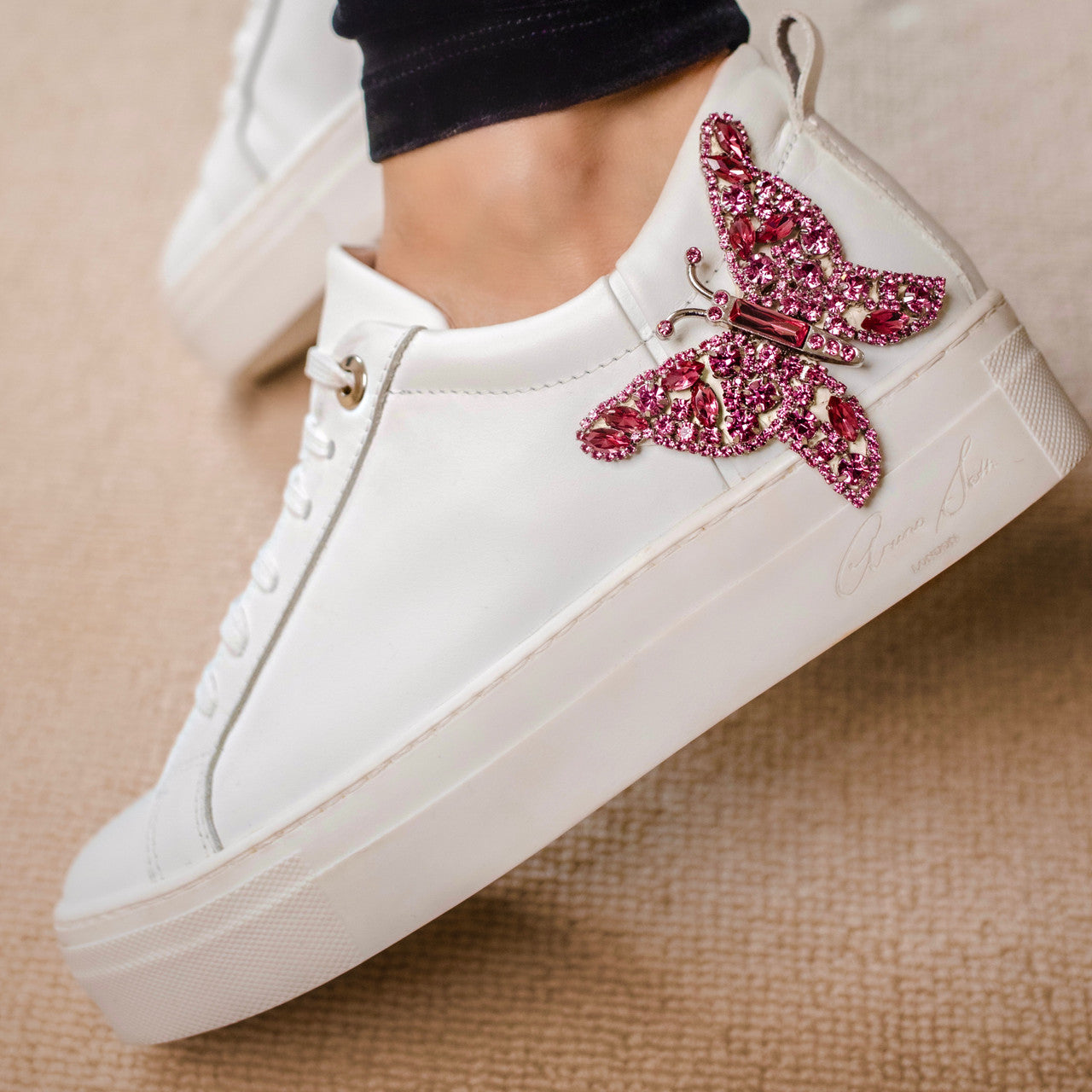 Rocket Butterfly Sneaker Pink Crystal