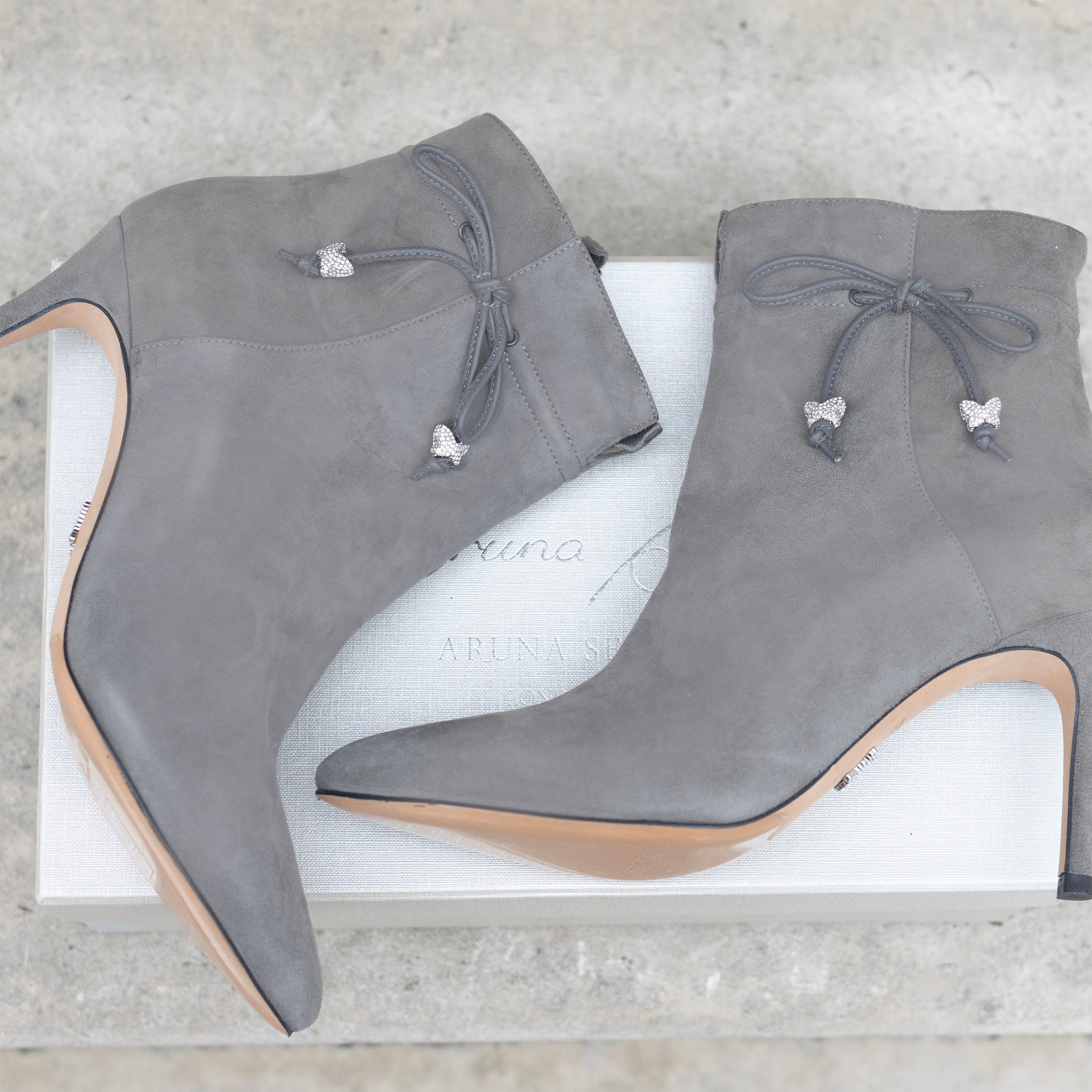 Grosvenor Ankle Boot Grey Suede