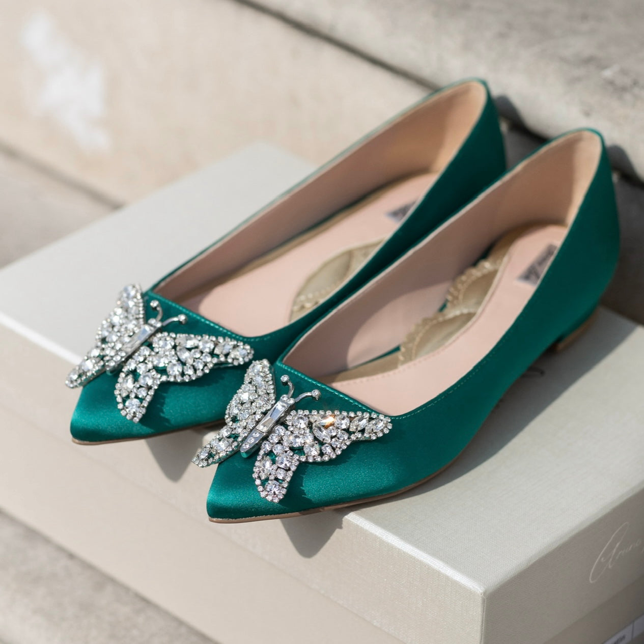 Eliana Butterfly Pointy Flats Green Satin