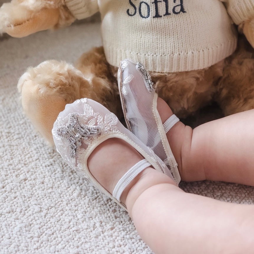Odette Butterfly Baby Shoes | Ivory Chantilly Lace