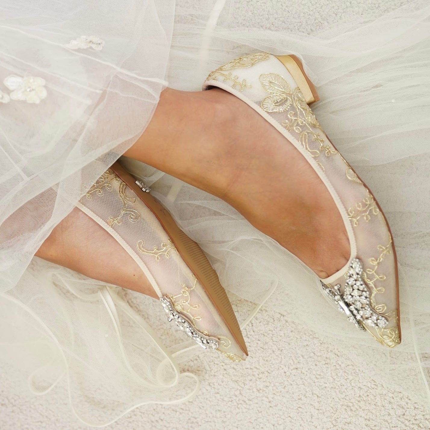 ELIANA BALLERINA FLAT POINTY GOLD LACE