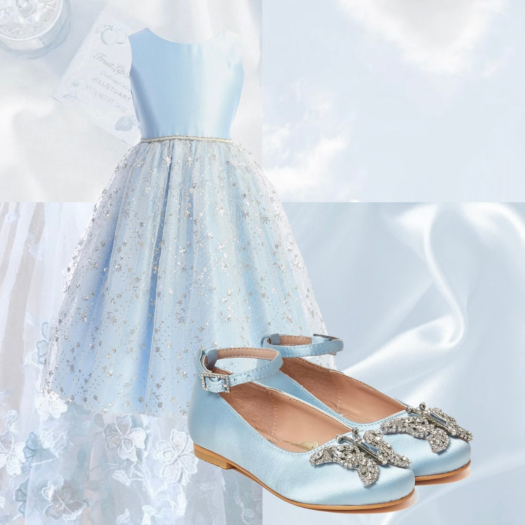 remium blue flower girl shoes suitable for weddings and first communion, combining luxury design with comfort and elegance.